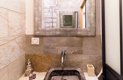 Saint-Victor Apartment | Mini Loft Atypique à St Victor