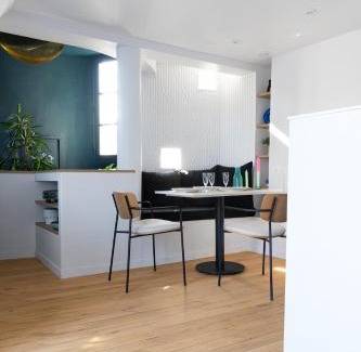 Les Iles Apartment | Mini loft in Notre Dame district, Île Saint-Louis, Paris