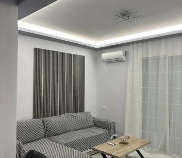 Petalidi Apartment | Minimal Stay House