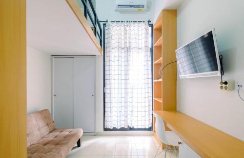 Depok Apartment | Minimalist and Comfortable Studio Dave Apartment By Travelio