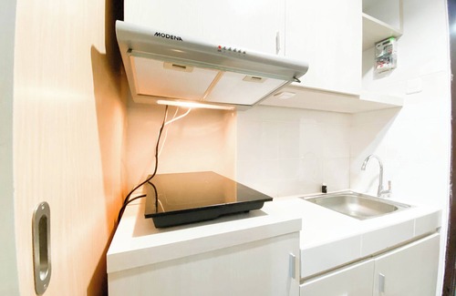 Jatingaleh Apartment | Minimalist And Cozy 1Br The Alton Apartment