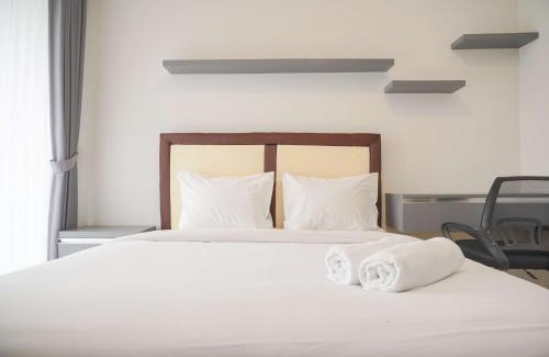 Pantai Indah Kapuk Apartment | Minimalist and Nice Studio at Gold Coast Apartment By Travelio