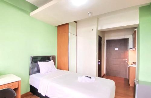 Cileunyi Apartment | Minimalist Studio Apartment at Oxford Jatinangor By Travelio