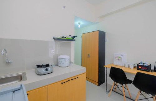 Bogor Apartment | Minimalist Studio Room Bogorienze Resort near The Jungle By Travelio