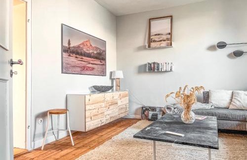 Neuendorf Apartment | Minimalus Koblenz Apartment I mit Whirlpool