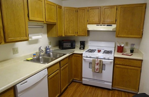 Anchorage Apartment | Mink Creek Chugiak 2br Apartment, Chugiak, Alaska