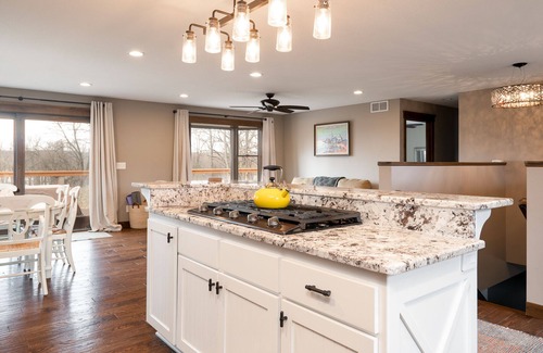 Somerset House | MINNeSTAY* Somerset Estate |
