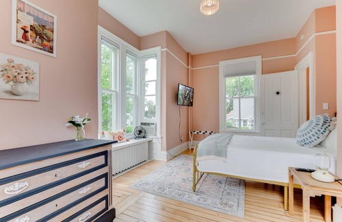 Excelsior House | Minnestay* The Guest House * Micro Weddings, Reunion, Retreat