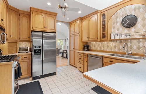 Coon Rapids House | MINNeSTAY* Villa de Lago | Lake