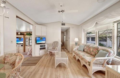 River Ranch House | Minnie Pearl Haven