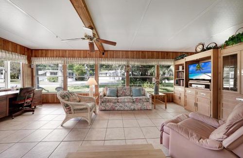 River Ranch House | Minnie Pearl Haven