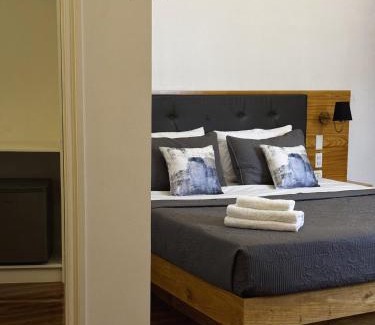 Taytay Bed & Breakfast | Minnie's Guest House