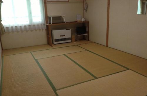 Furano House | Minshuku Akiba