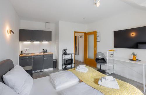Dortmund Apartment | MINT Design-Studio mit Balkon