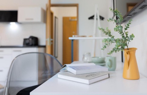 Dortmund Apartment | MINT: Design Studio – Parken – Küche – WiFi