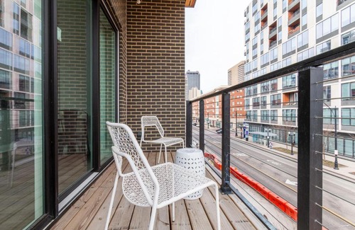 Scioto Mile Apartment | Mint House Columbus - Capitol Square
