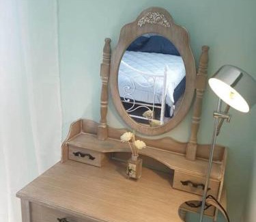 Peroulades House | Minty escape house