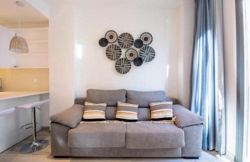 La Merced Apartment | Minty Stay - Modern La Merced