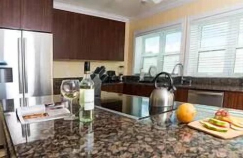 Cotton Ground House | Minutes Away from Nevis National Park! 3 Spaces Beachfront Spa Resort w/ Pool!