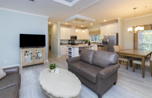 St. Augustine House | Minutes from Historic St Augustine and the Beach!