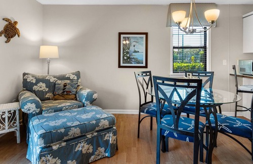 Seagrove Beach Condo | Minutes from the Beach, Ground Floor Unit, 2 Pools + Free Attraction Tickets!
