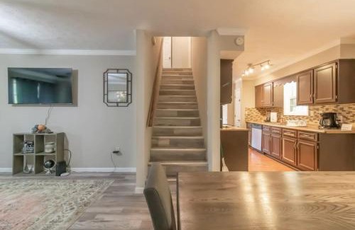 Columbus House | Minutes to Benning Two-Story Oasis Benning Bliss
