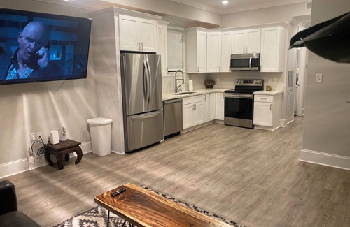 Tulane - Gravier Apartment | Minutes to both worlds. Jazz Fest- French Quarter location. Inquire for details.