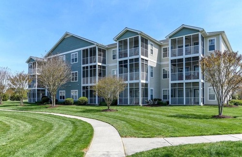 Villages of Five Points Condo | Minutes to Lewes Beach