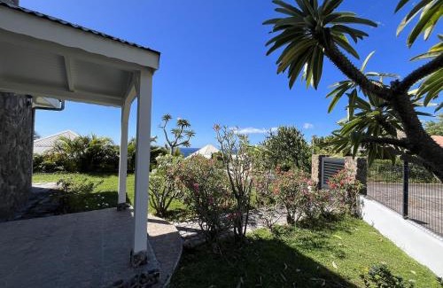 Saint-Pierre House | Mira's Hacienda