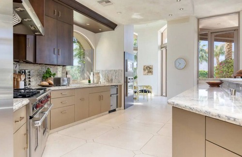 Coachella House | Mirabella Estate with Private Lake