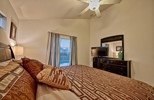 Eagle Pointe South House | Miracle Lake Villa