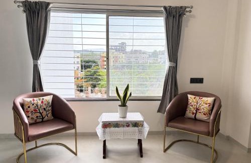 Nashik Apartment | Miracle Stays Nashik-NEW 2BHK close to Sula and Trimbak
