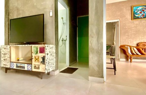 Colomadu Villa | Miracle Villa Solo