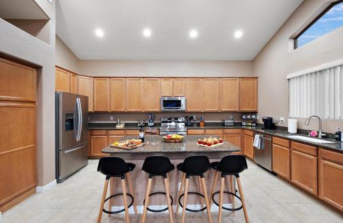 Mission Valley Villa | Mirage Peak Manor Luxury Villa Pool Spa Games Hosted by Relaxtay