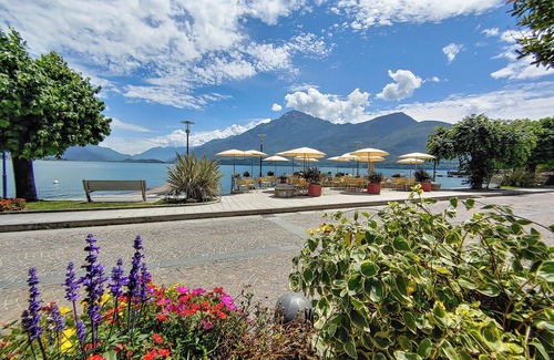 Consiglio di Rumo Apartment | Miralago Attico Top Floor Holiday Apartment with Pool