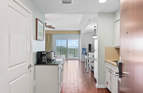 Sandestin Cottage | Miramar Beach Studio w/Pool, Tennis & Walk to Beach Luau Eastern Sky