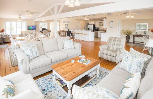 Sandbridge House | Miramar