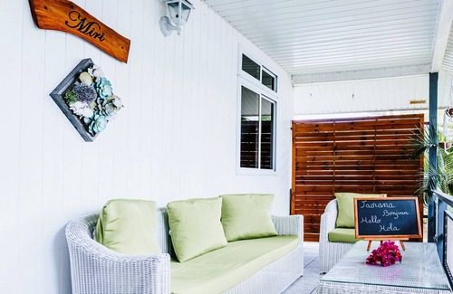 French Polynesia House | Miri by Lagoon Dream Fully equipped charming house with sea front infinity pool