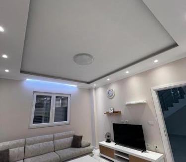 Rade Villa | Miri House
