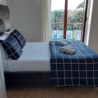Naples House | MIRIS home fast and comfortable with self check in 8 minutes walk near Naples airport