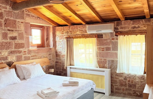 Ayvalik House | Mirna Küçükköy