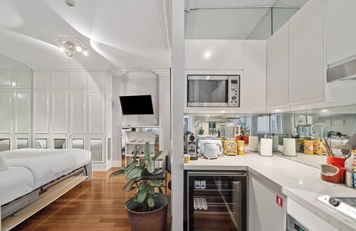 Elizabeth Bay Apartment | Mirra on Greenknowe Boutique Escape by the Harbour