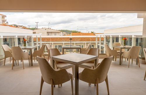 Polichrono Hotel | Mirror Hotel