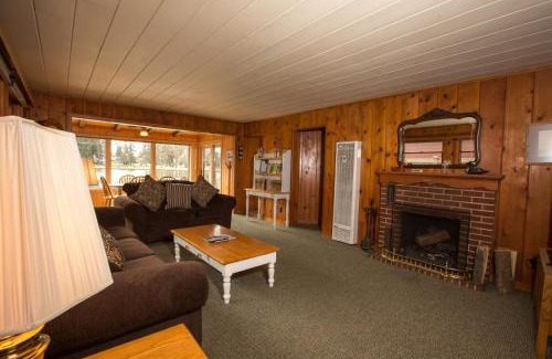 Bend House | Mirror Pond bungalow