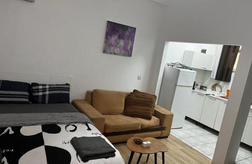 Haifa Apartment | Mishmar HaGvul 9, Apartment 5