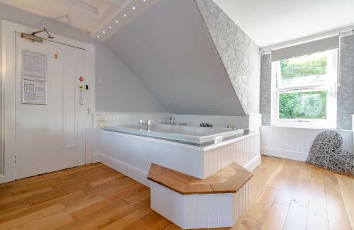Tobermory Hotel | Mishnish Hotel