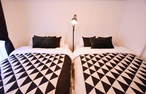 Onna Apartment | Mishuku Onna101