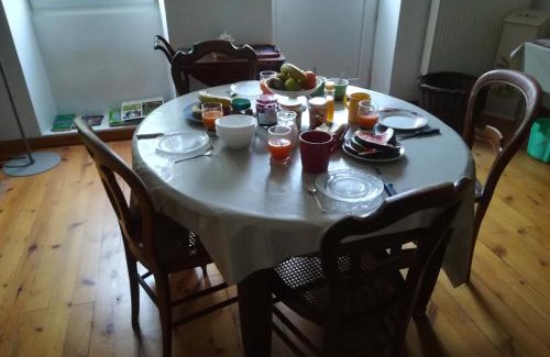 Troo Bed & Breakfast | Miss Miloute