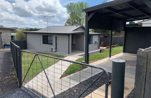 Dorrigo Cottage | 'Miss Myrtle' good things come in little packages