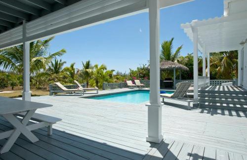 North Palmetto Point Apartment | Miss Ruby home